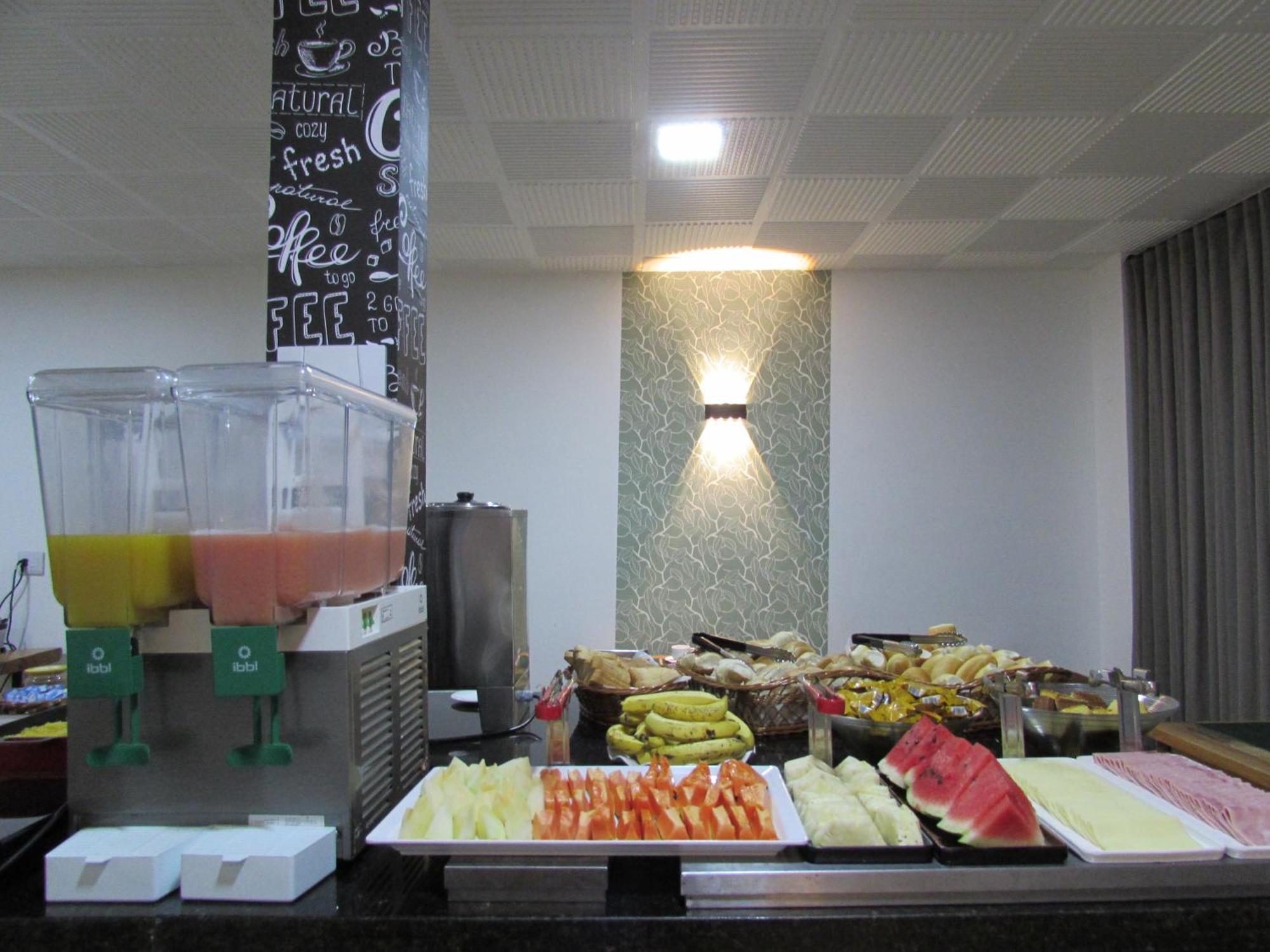 סאו פאולו Hotel Paramount- Proximo A 25 De Marco Bras Bom Retiro E Expo Center Norte "Garanta Ja Sua Reserva" מראה חיצוני תמונה